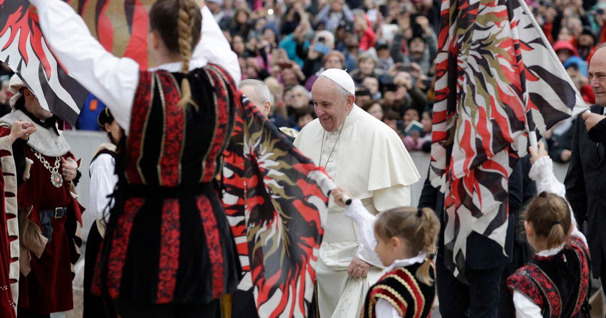Pope Francis denounces anti-gay ‘persecution’ as recalling Nazi era
