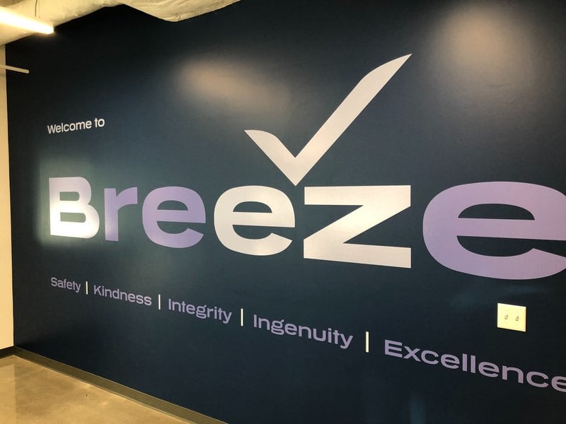 New Breeze Airways opens national headquarters in Utah - The Salt ...