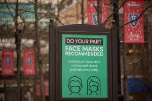 (Trent Nelson | The Salt Lake Tribune) A sign encourages face masks at City Creek shopping center in Salt Lake City on Tuesday, Nov. 30, 2021. Case counts grew by the thousands in the last week, according to data released Thursday, as hospital visits and coronavirus levels founds in sewage also increased.