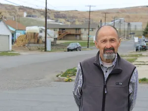 (Katheryn Houghton | KHN) Steve McGrath grew up in Butte, Montana, and has long been one of the voices in his neighborhood asking whether the dust that settles on his roof and car includes a dangerous mix of toxic metals. He says that so far he hasn’t gotten a satisfactory answer.