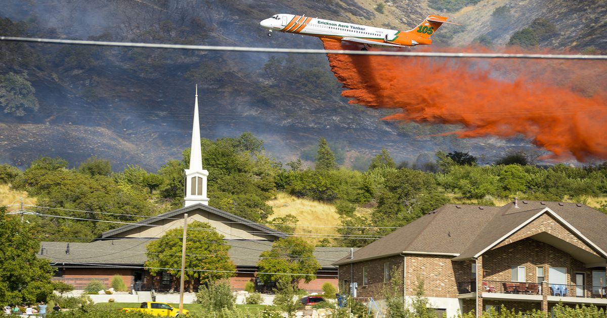 Wildfire burns more than 100 acres in Davis County, forces evacuations