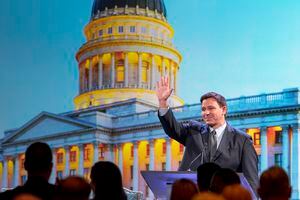 (Leah Hogsten | The Salt Lake Tribune)  Florida Gov. Ron DeSantis is applauded after taking the stage to address The American Legislative Exchange Council annual meeting July 28, 2021 at The Grand America Hotel in Salt Lake City. DeSantis is scheduled to be in Utah on Wednesday for a pair of high-dollar fundraising events.