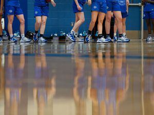 (Francisco Kjolseth  | The Salt Lake Tribune) Athletes take the court at a Utah high school girls' basketball practice in 2021. The Utah High School Activities Association is one of many organizations around the country that ask girls to provide information about their menstrual cycles before participating in sports — a practice that has come under fire since the reversal of Roe v. Wade.