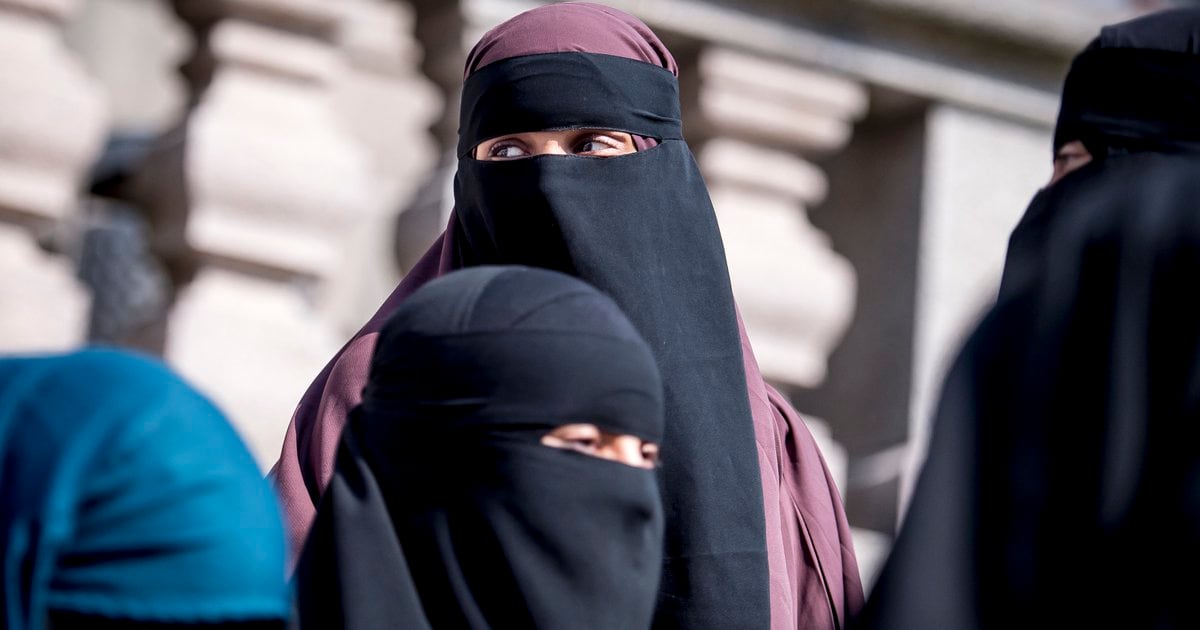 Muslim Women Who Cover Their Faces Find Greater Acceptance Among Coronavirus Masks Nobody Is Giving Me Dirty Looks The Salt Lake Tribune