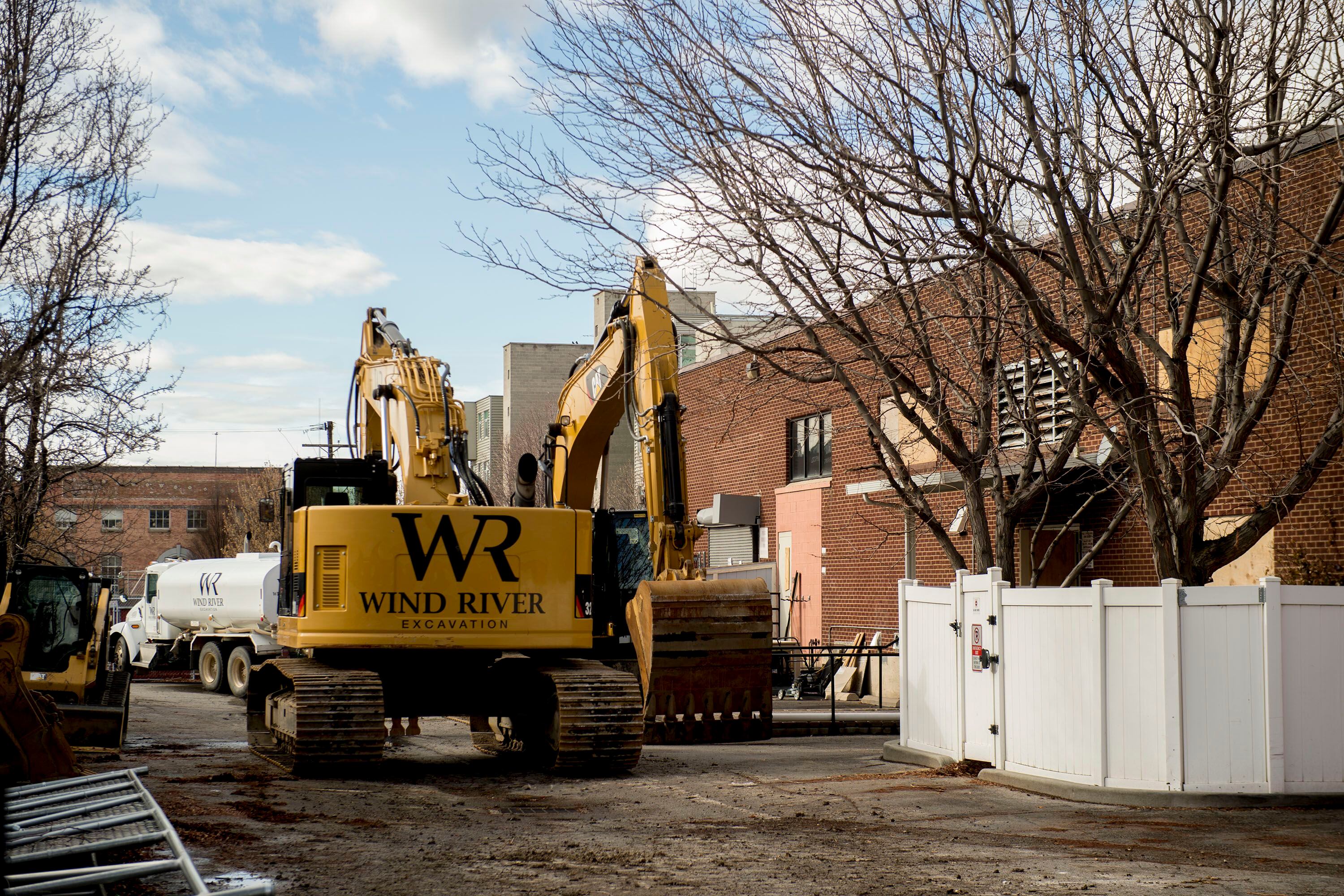 (Jeremy Harmon | The Salt Lake Tribune) Work crews prepare to tear down the old Road Home shelter in Salt Lake City on Monday, January 27, 2020.