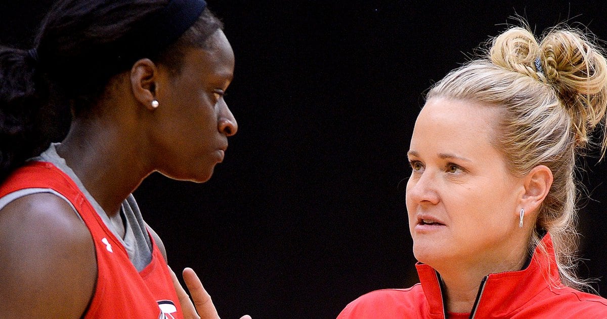 Utah Loses 84 81 To South Dakota In Overtime In Women S Basketball