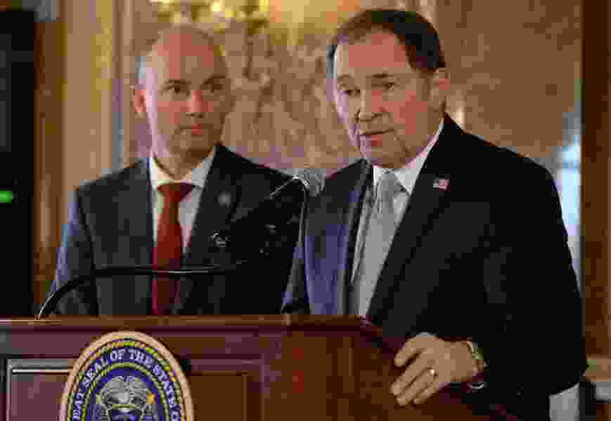 Gov. Gary Herbert endorses Spencer Cox as his successor
