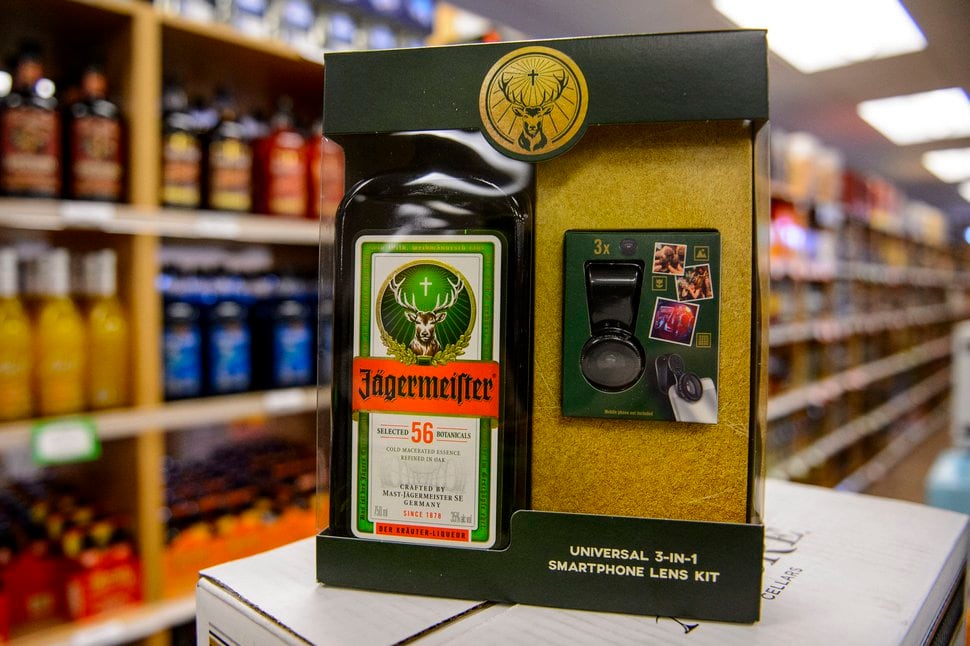 Utah liquor stores are selling thousands of 2for1 holiday gift packs with pirate ice trays