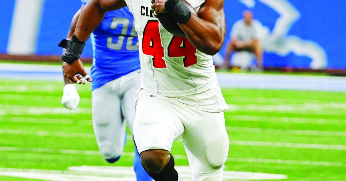 Buffalo Bills sign former Utah defensive end Nate Orchard