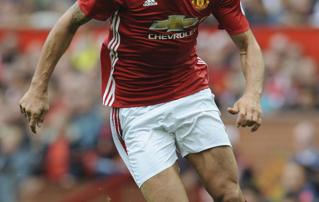 Welcome To Zlatan Ibrahimovic Makes Play For La S Heart