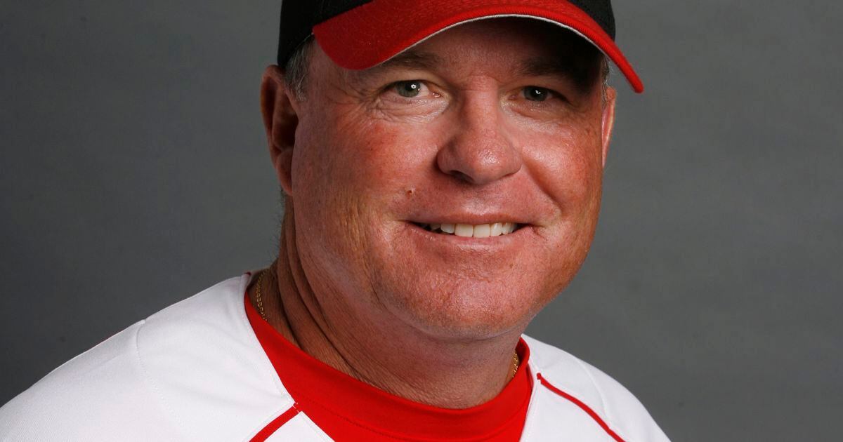 Utah baseball coach Bill Kinneberg is back after serving a suspension