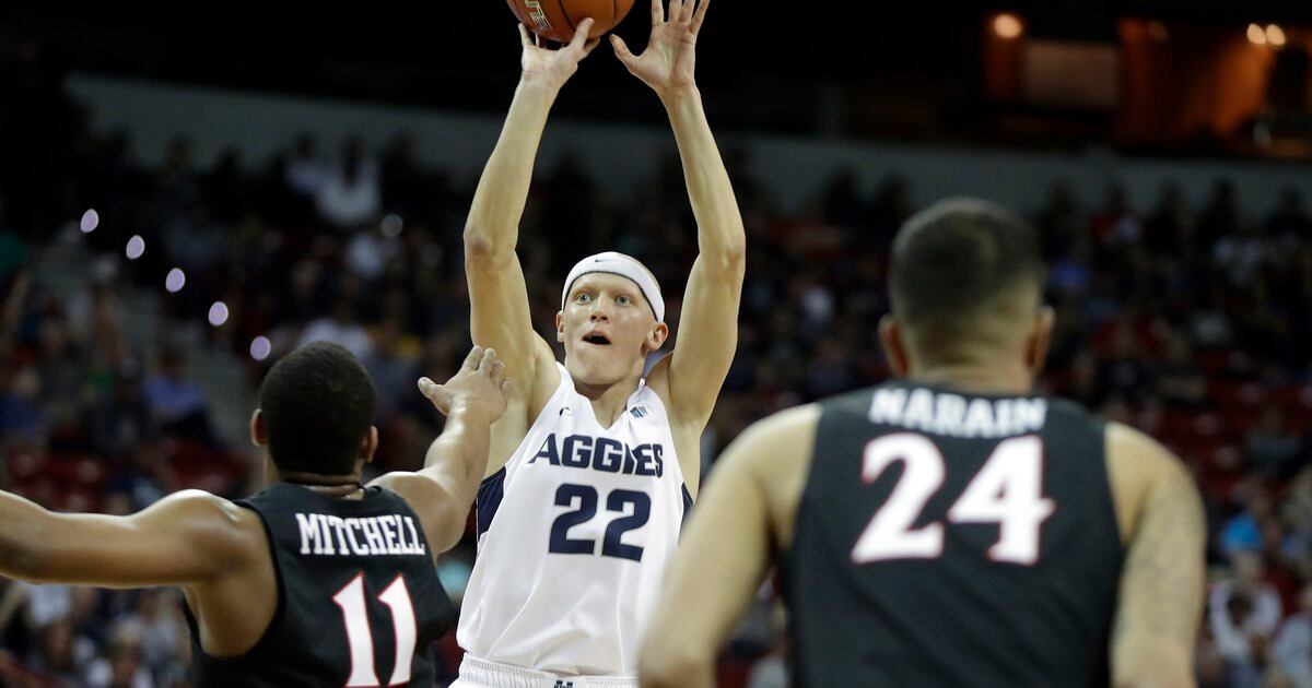 Utah State Books Trip To Ncaa Tournament By Beating San Diego