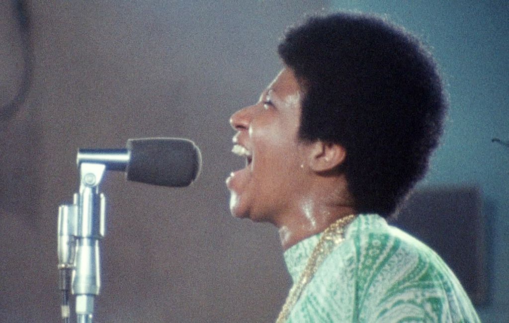 Aretha Franklin sings sweet sounds, recalls roots in 'Amazing Grace'  documentary