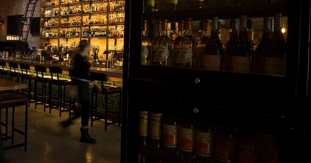 White Horse Spirits and Kitchen is a classy addition to Main Street in SLC — but be prepared to wait