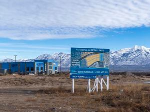 (Rick Egan | The Salt Lake Tribune) The new auto mall project under construction in Herriman on Thursday, Jan. 12, 2023.
