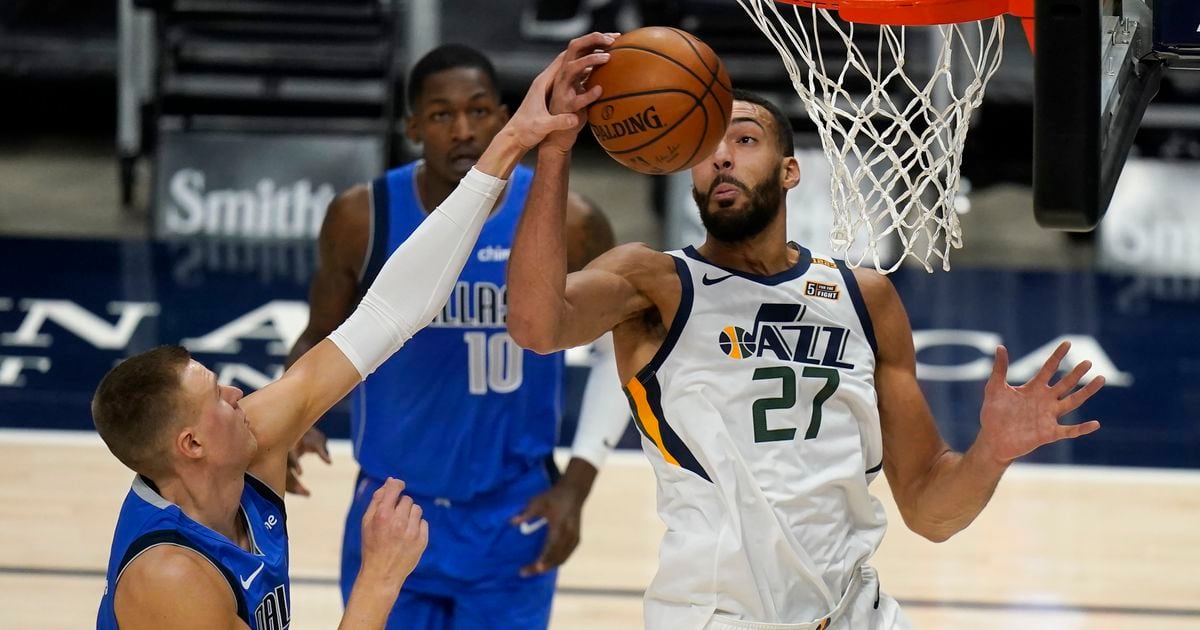 Utah Jazz crushes Dallas Mavericks to win 10th in a row to take best NBA record