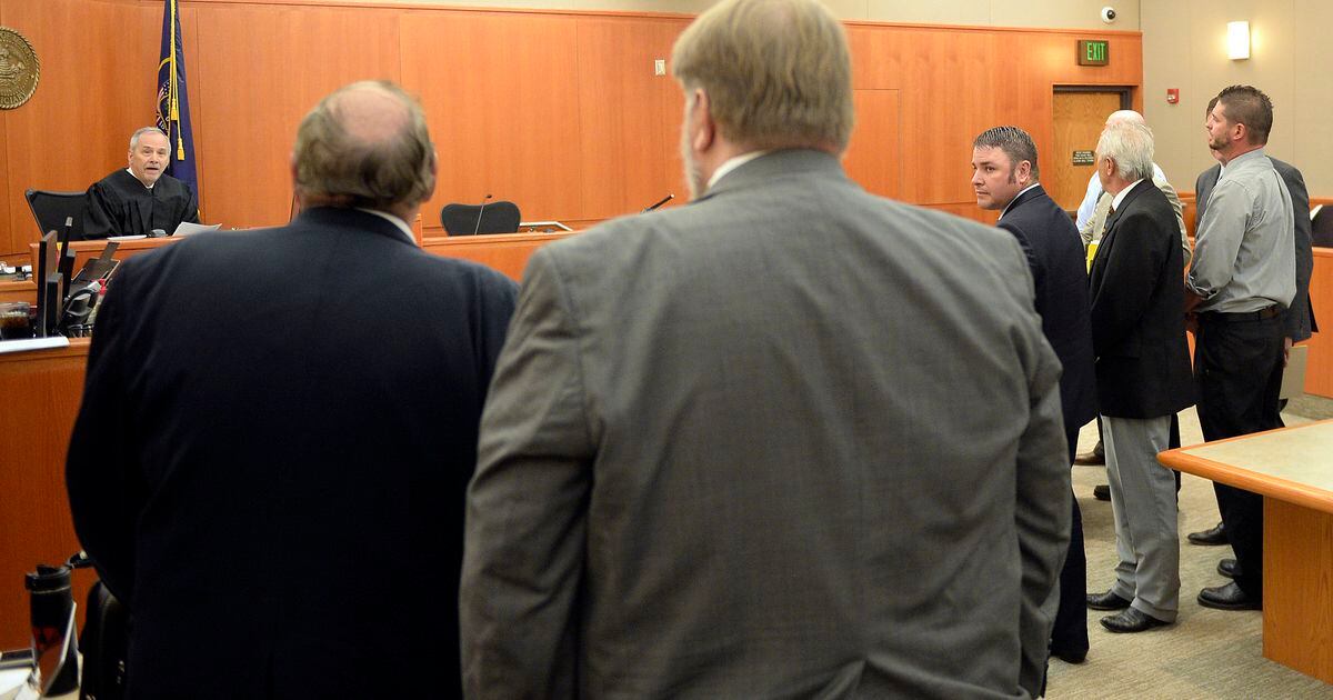 September evidence hearing set for Daggett County sheriff, two