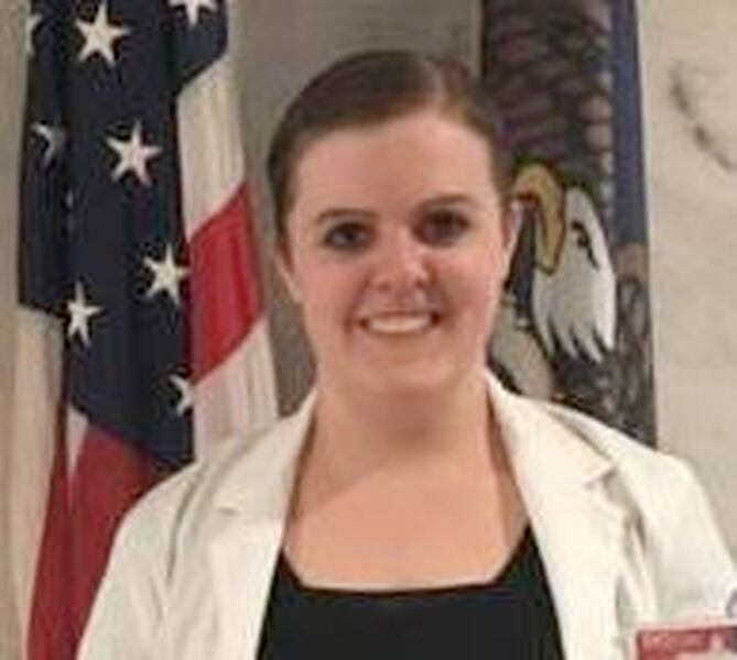 Commentary: Romney would respect his family history with vote against Trump emergency