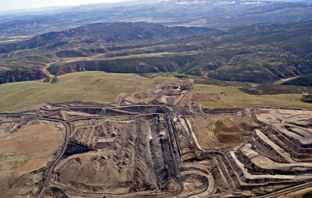 |  courtesy of EcoFlight

Utah's Coal Hollow strip mine near Alton has been shut down by state regulators after failing to provide a $13.4 million bond.