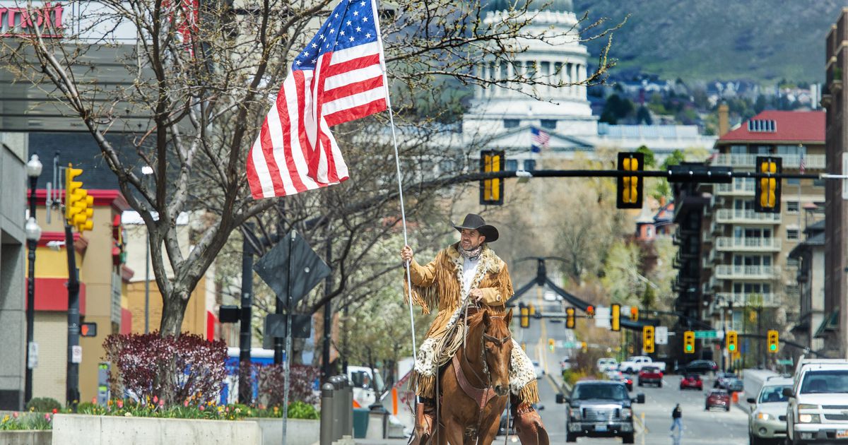Trump supporter riding his horse through SLC charged with entering the U.S. Capitol illegally
