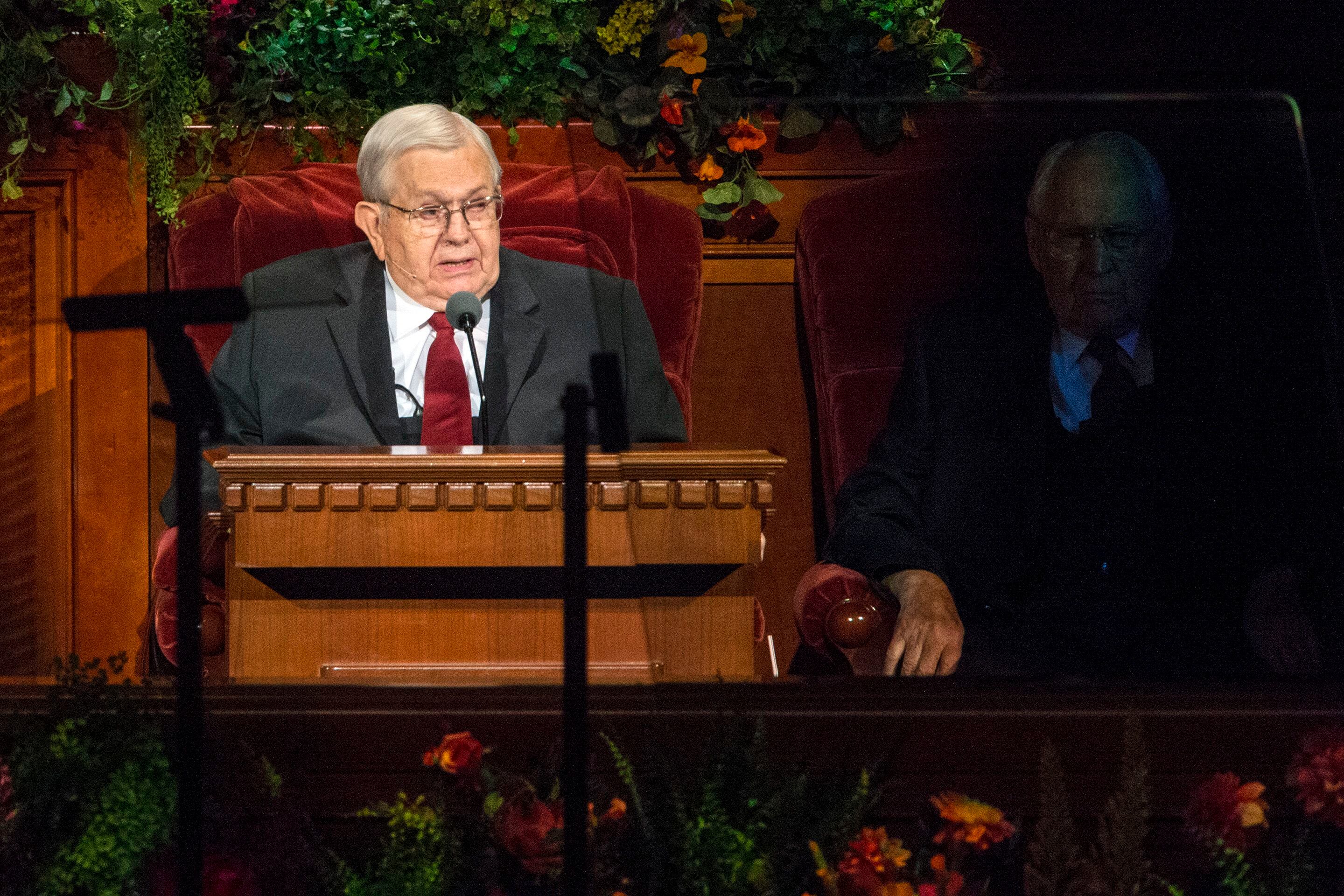 (Chris Detrick | The Salt Lake Tribune)
Apostle Boyd K. Packer speaks at General Conference in 2014.