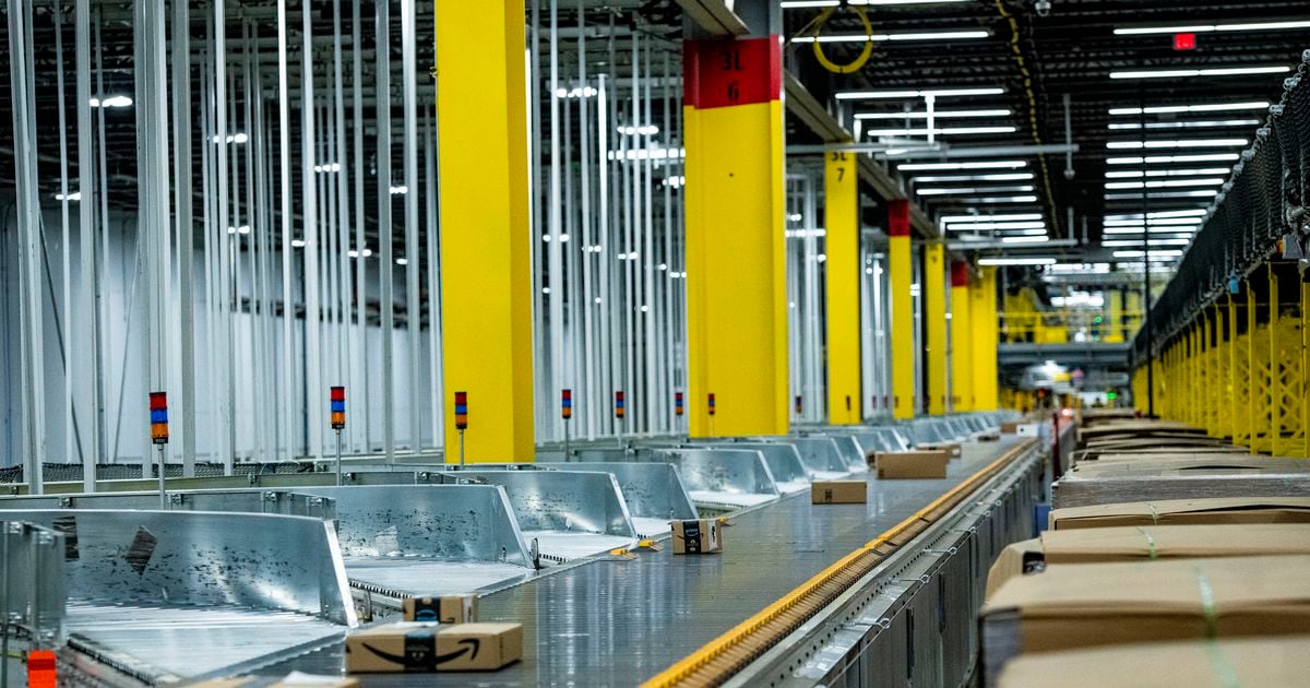 Amazon mengumumkan pusat Salt Lake City baru untuk pengiriman di hari yang sama
