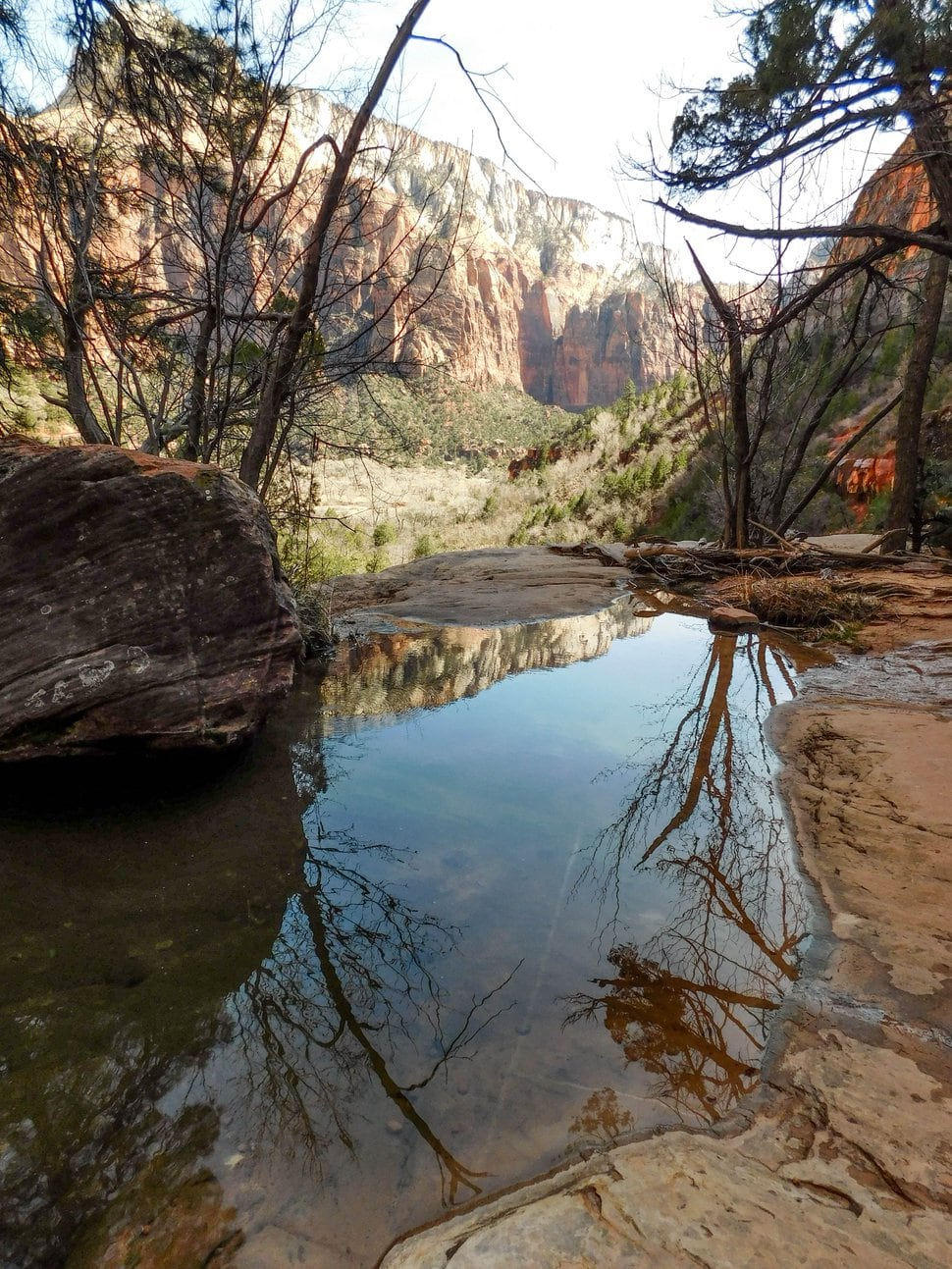 Kayenta Trail A slightly less crowded route to Zion’s Emerald Pools
