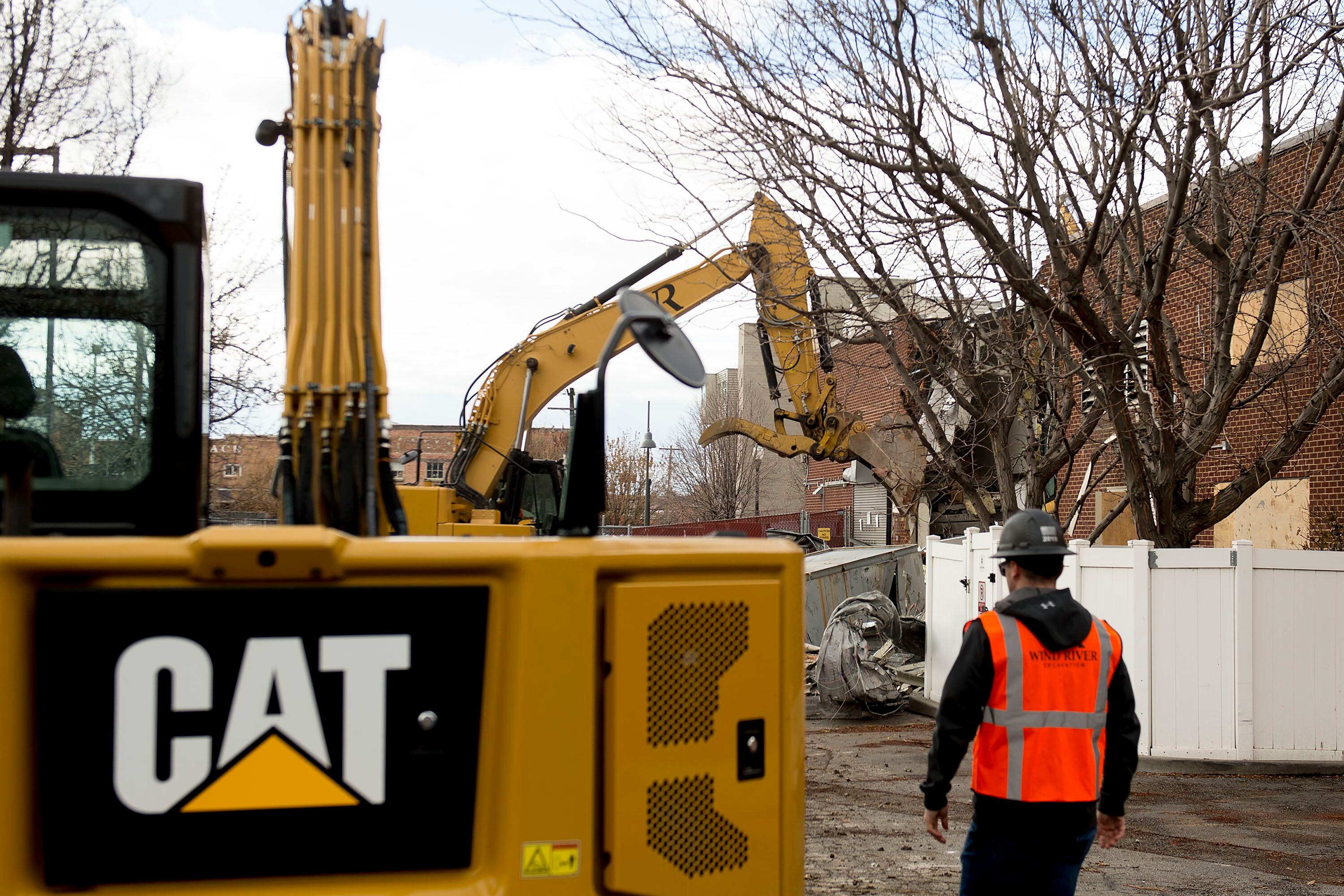 (Jeremy Harmon | The Salt Lake Tribune) Demolition begins on the Road Home shelter in Salt Lake City on Monday, January 27, 2020.