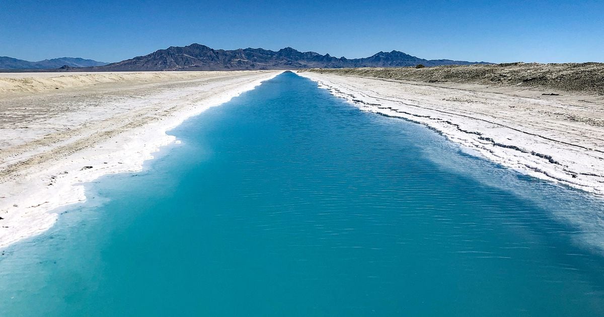 Feds warn boaters, swimmers to stay out of potash canals on Bonneville Salt Flats.