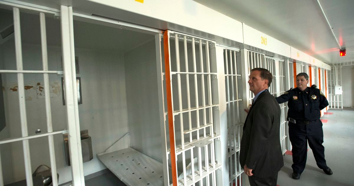 Nearly 2 dozen inmates died in Utah prisons in 2017