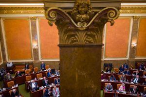 (Trent Nelson  |  The Salt Lake Tribune) Lawmakers in the House Chamber during a special legislative session, at the State Capitol in Salt Lake City on Tuesday, Nov. 9, 2021.