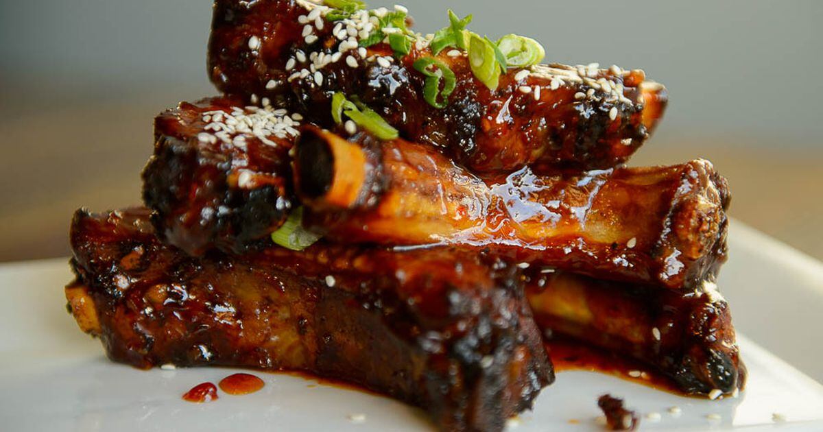 Review After the appetizers and before the desserts, a notsofine