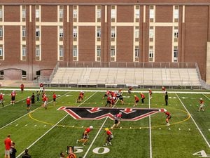 (Trent Nelson | The Salt Lake Tribune) The West Panthers at practice in Salt Lake City during the 2017 season.