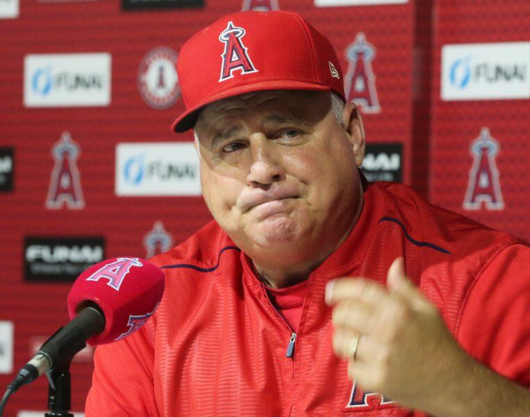 Mike Scioscia bids farewell as Angels manager after 19 years - The Salt