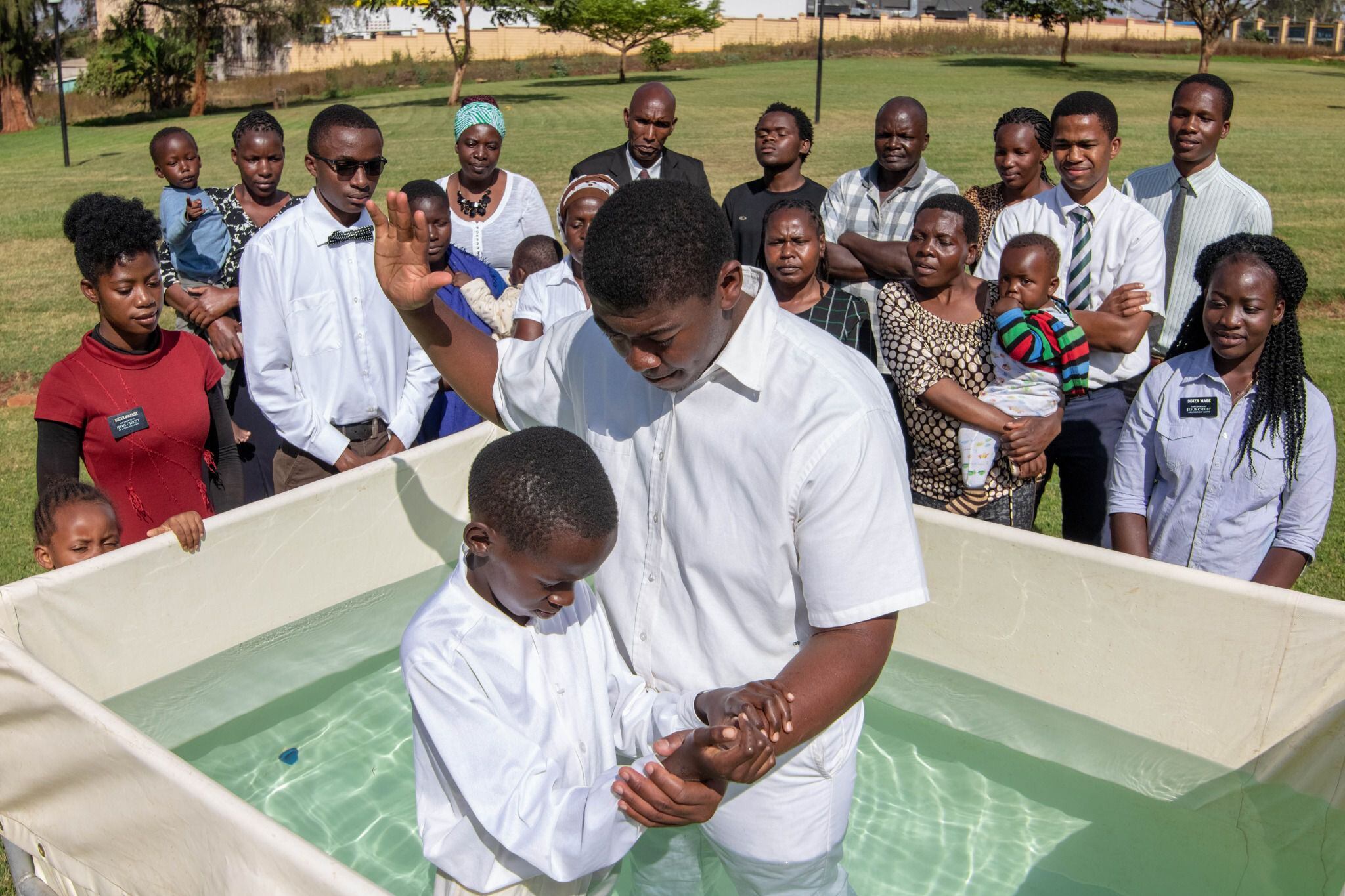 (Photo courtesy of The Church of Jesus Christ of Latter-day Saints)
A Latter-day Saint baptism in Africa.