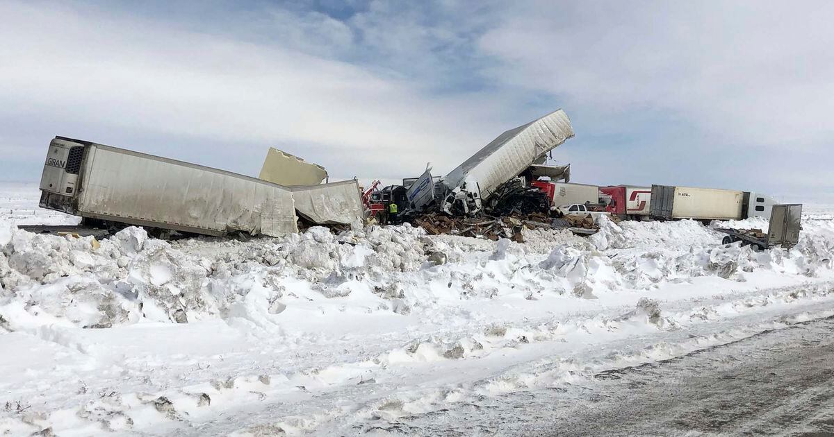 Snowy Wyoming highway pileup kills 3, injures dozens