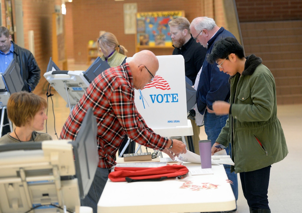 Al Hartmann  |  The Salt Lake TribuneVoting booths were full in early morning voting at precinct SLC 108 at Hawthorne Elementary School in Salt Lake City Tuesday November 4. 