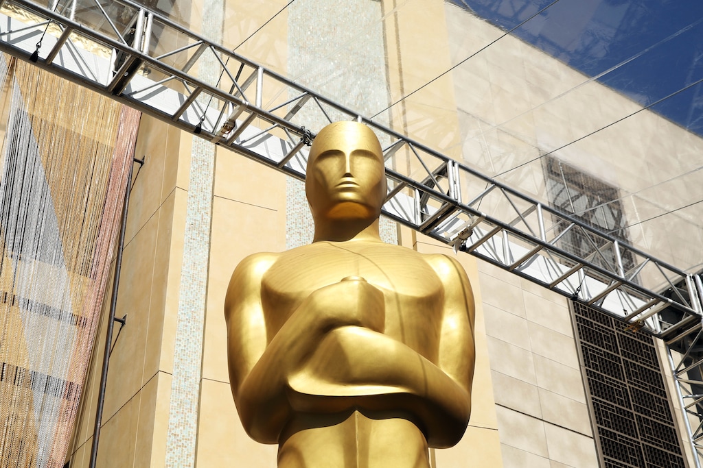 An Oscar statue appears outside the Dolby Theatre in preparation for the 88th Academy Awards in Los Angeles, Tuesday, Feb. 23, 2016.  (Photo by Matt Sayles/Invision/AP)