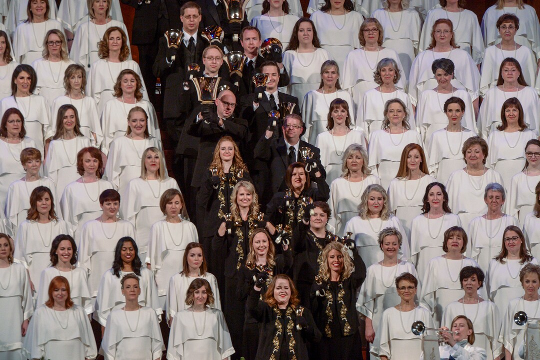 Leah Hogsten  |  The Salt Lake Tribune  Kristin Chenoweth performs with The Tabernacle Choir during the first of three sold-out Christmas concert performances Thursday, December 13, 2018 at the The Church of Jesus Christ of Latter-day Saints Conference Center in Salt Lake City.