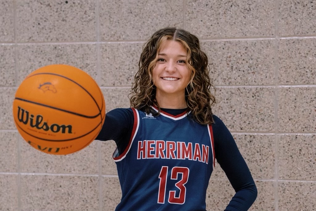 (Kenlee Enger) Herriman High school senior Kenlee Enger poses for a portrait.