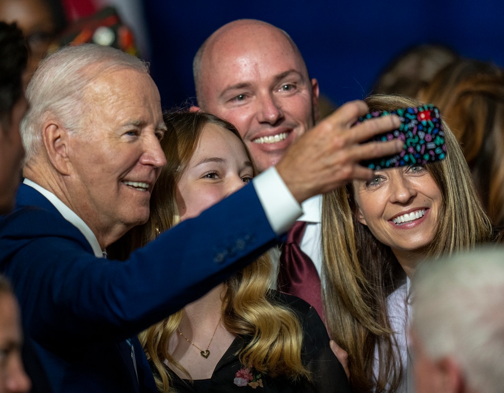 (Rick Egan | The Salt Lake Tribune) President Joe Biden takes a selfie with Gov. Spencer Cox, his daughter Emma Kate and his wife Abby, at the George E. Wahlen Department of Veterans Affairs Medical Center, on Thursday, Aug. 10, 2023.