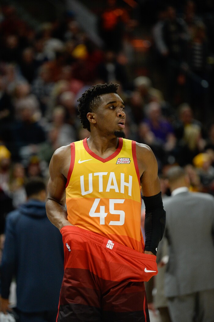 (Francisco Kjolseth  |  The Salt Lake Tribune)  Utah Jazz guard Donovan Mitchell (45) adjusts his shorts during their game against the Sacramento Kings during the NBA game at Vivint Smart Home Arena Wed., Nov. 21, 2018, in Salt Lake City.