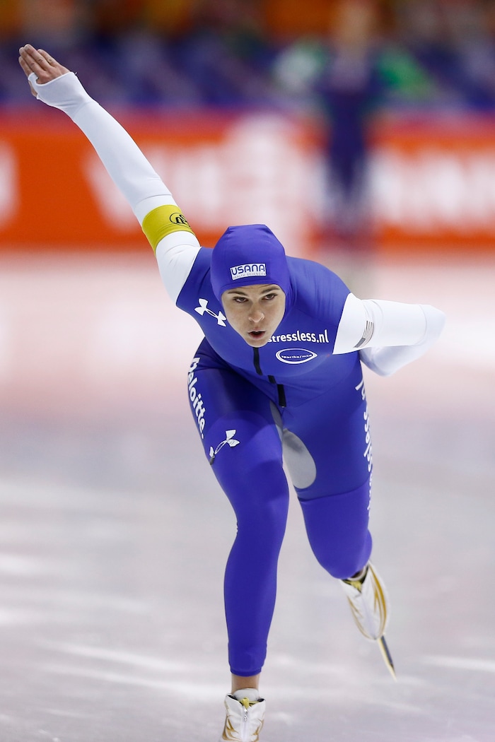 Brittany Bowe of the U.S. competes during the women's 1000 meter race of the Speedskating World Cup final at Thialf ice rink in Heerenveen, Netherlands, Sunday, March 13, 2016. (AP Photo/Peter Dejong)