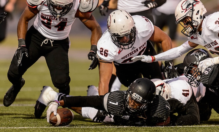 (Trent Nelson | The Salt Lake Tribune)  Weber State Wildcats safety Trey Hoskins (7) reaches for the ball on a punt as Weber State hosts Southern Utah, NCAA football in Ogden Saturday October 14, 2017.