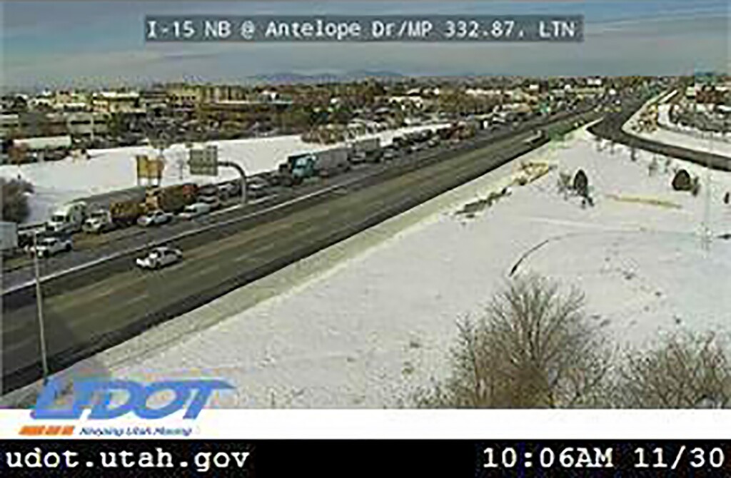 (Utah Department of Transportation) A UDOT traffic camera shows slowdowns on southbound Interstate 15 in Davis County after police shot a person early Wednesday, Nov. 30, 2022.