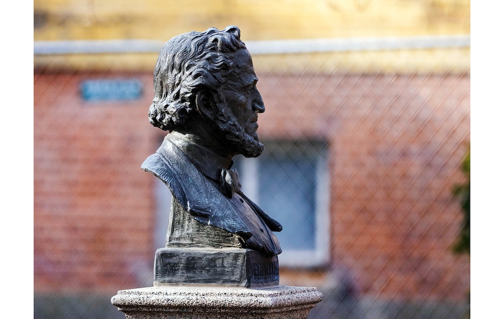 (Rick Egan | The Salt Lake Tribune) The Brigham Young family cemetery at 140 E. First Avenue, on Saturday, Nov. 27, 2021.