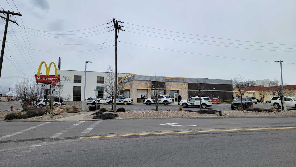 (FOX 13) The scene a Midvale McDonald's on Feb. 21, 2022, after a 4-year-old shot at police officers after his father was taken into custody for allegedly brandishing the gun at a McDonald's employee