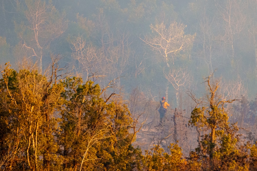(Trent Nelson  |  The Salt Lake Tribune) Crews fight the Parleys Canyon Fire on Saturday, Aug. 14, 2021.