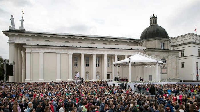 (Mindaugas Kulbis  |  AP Photo)  Pope Francis delivers his speech during the meeting with youths at the Cathedral Square in Vilnius, Lithuania, Saturday Sept. 22, 2018. Pope Francis begins a four-day visit to the Baltics amid renewed alarm about Moscow's intentions in the region it has twice occupied.
