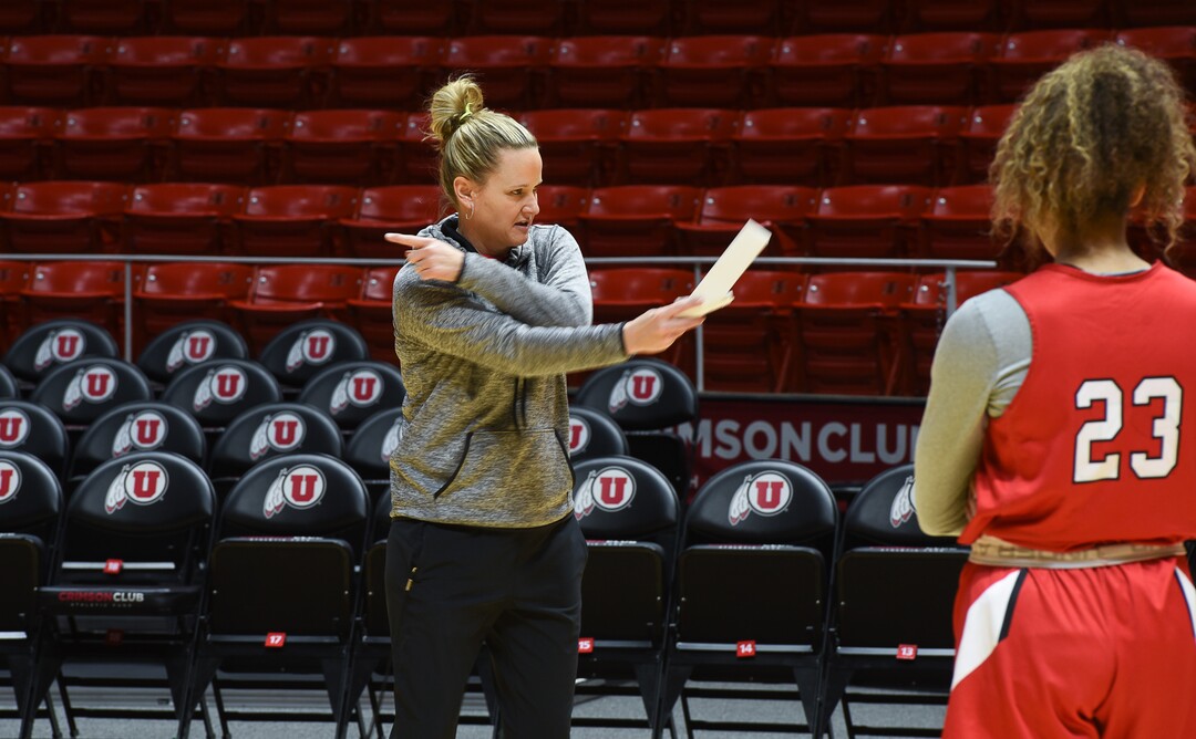 (Francisco Kjolseth  |  The Salt Lake Tribune)  Utah women's basketball head coach Lynne Roberts runs her team through drills during practice at the Jon Huntsman Center on Wed. Jan. 2, 2019, as they prepare for their next game on Friday. The team is having one of the best starts in program history at 12-0.